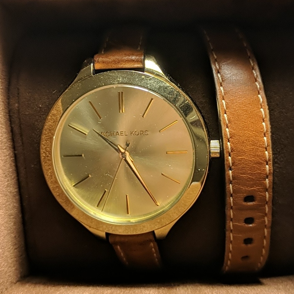 Michael Kors leather strap watch